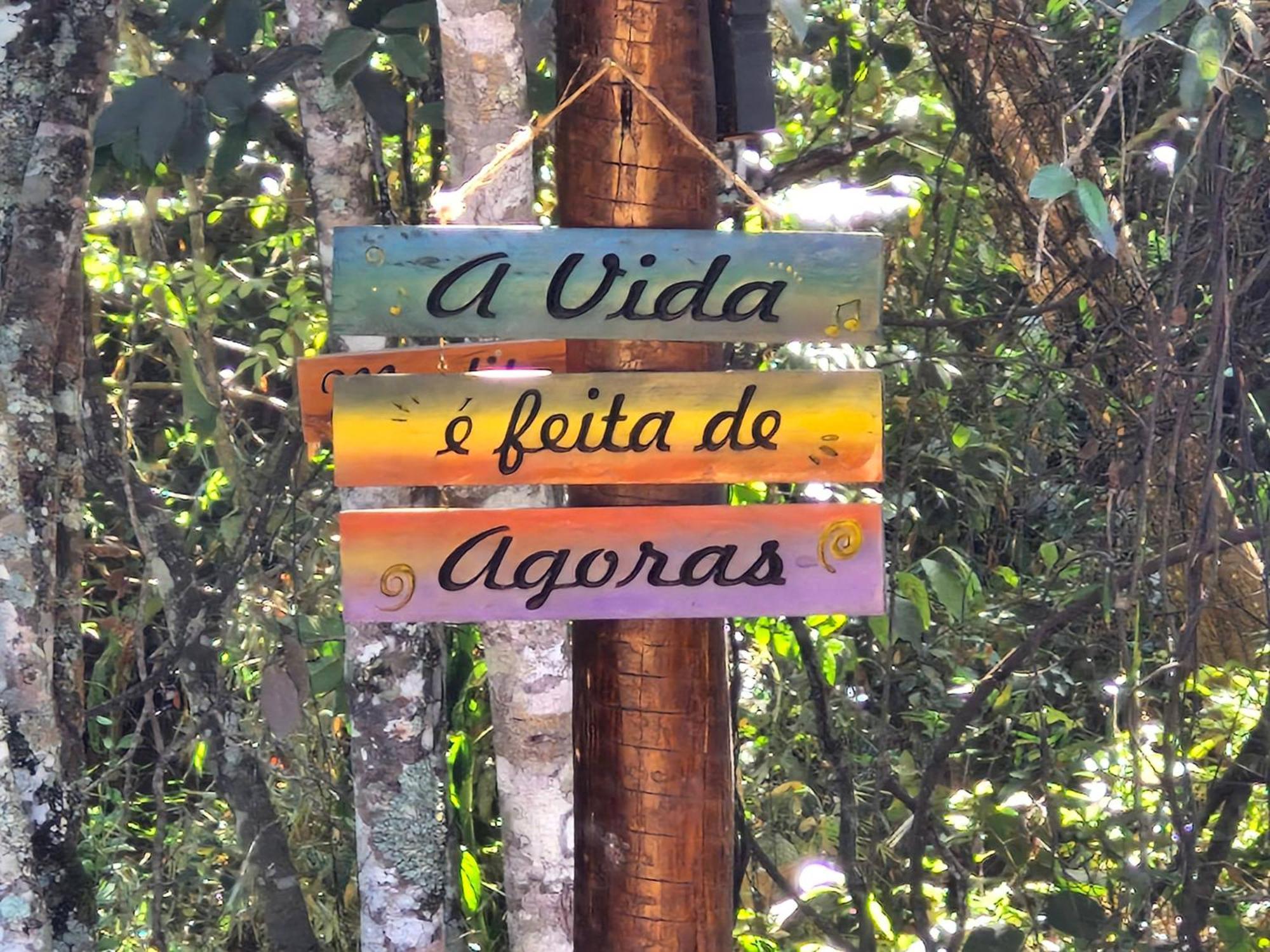 Chale Recanto - Ofuro, Banheira, Vista, Cachoeira E Lago Alexania Exterior foto